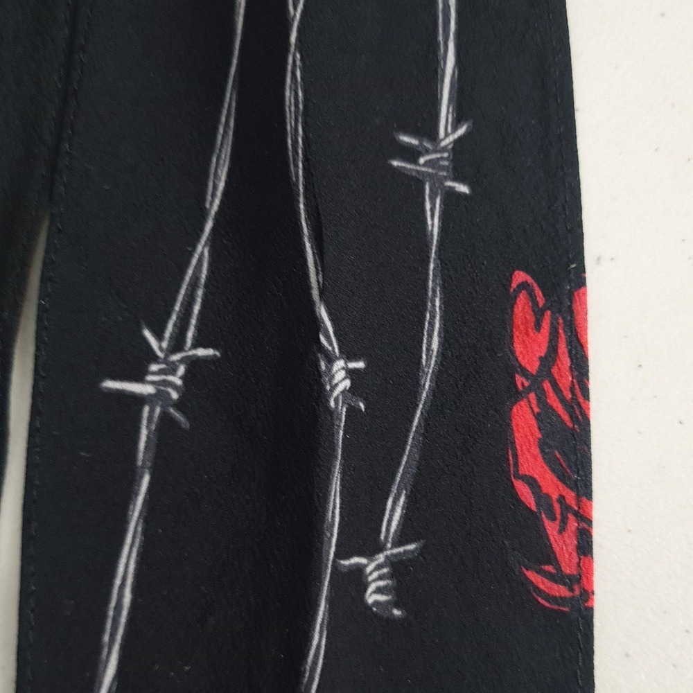 Rockins Scarf Womens One Size Black Silk Roses Barbed Wire Skinny Made UK - Picture 12 of 16